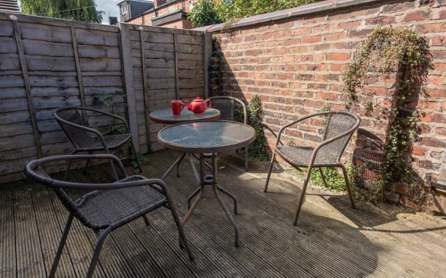 Cosy 2BD Terrace House in Chorlton