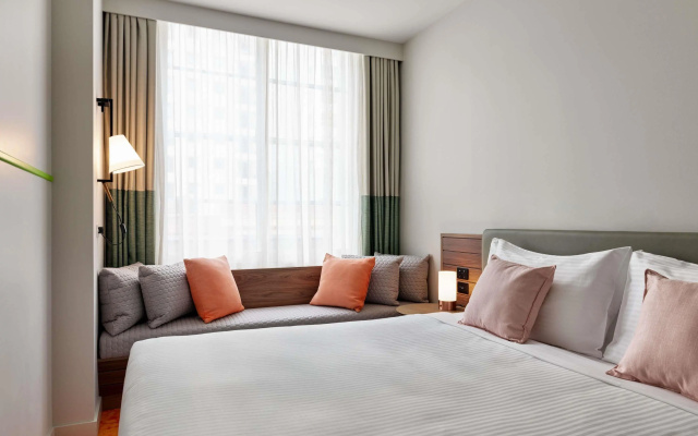 The Clarence Hotel Sydney by Accor – Guest Rooms – Sydney