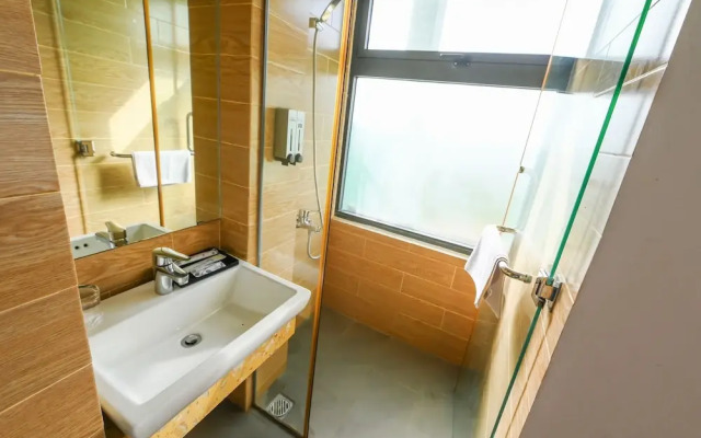 Lang Noi Tan Lap Hotel