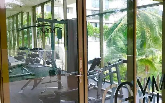 By The Beach - Luxury 2 Bedrooms Family Suite