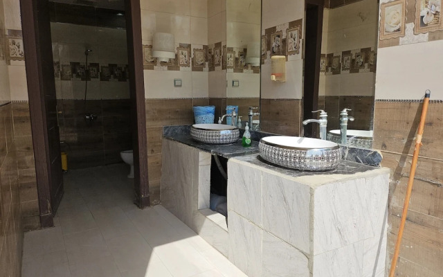 VIP resort chalet 21