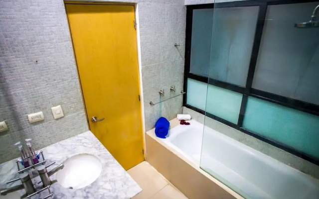 Condo Mode  by Villas HK28