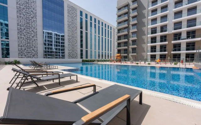 Heart Captivating Studio in Laya Heights