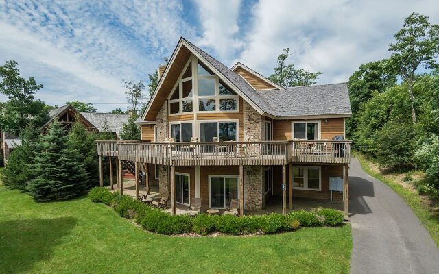 Mountain Merlot 5 Bedroom House