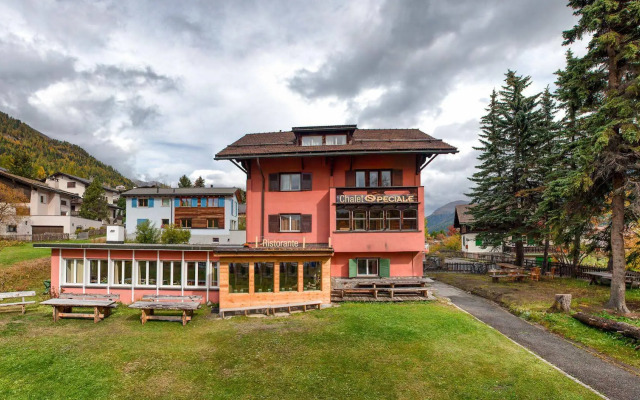 Chalet Speciale - Hostel