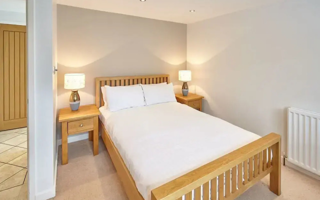 Host Stay Doray House