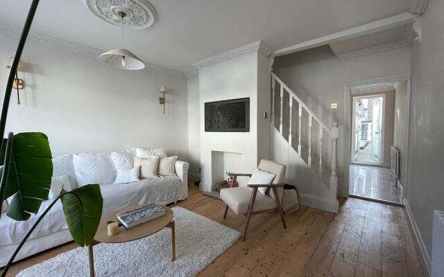 Stunning Beach House At Southsea, Portsmouth