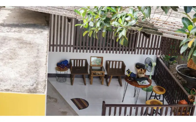 Him Dara Homestay