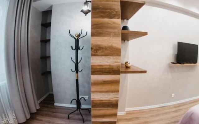Absolute Center Luxury Apartment