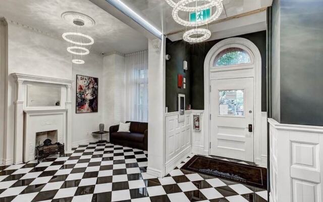 Bouticroom Studios Museums Premiumstays
