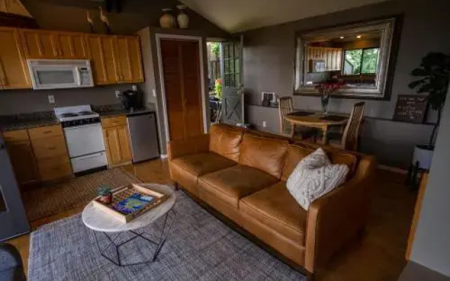 Olympic View Cottage