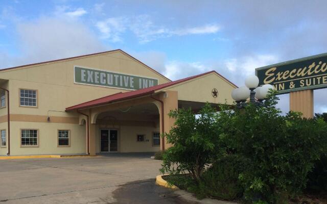 Executive Inn & Suites Schulenburg