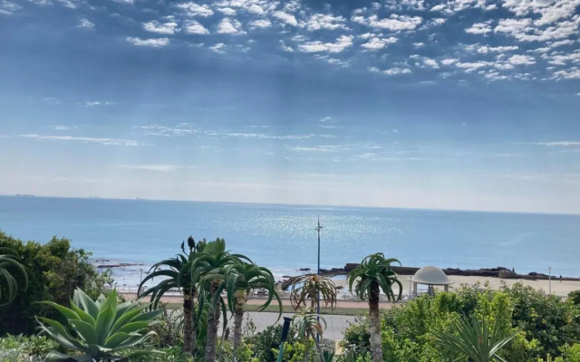 Beachfront Dream 256 Brookes Hill Suites