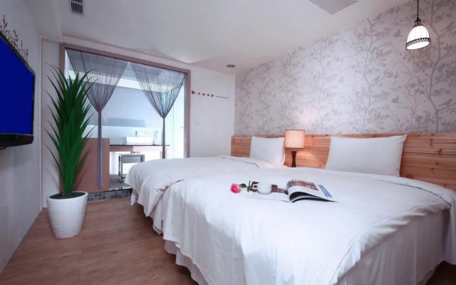 The Longstay Hotel