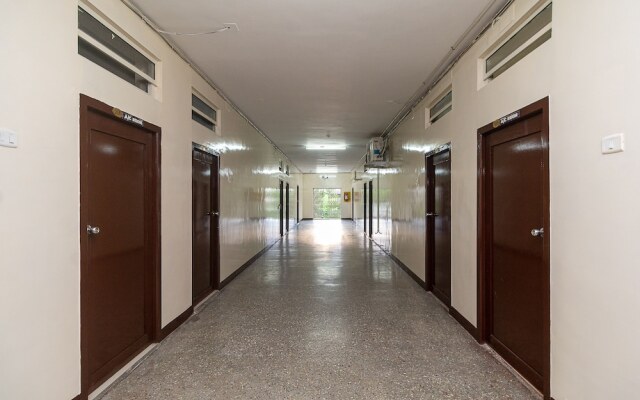 OYO 40877 Pvslodge