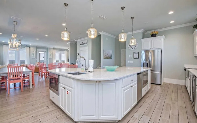 Beachfront 8bedrooms Lemonshello