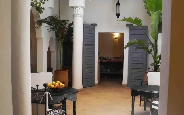Riad Linda