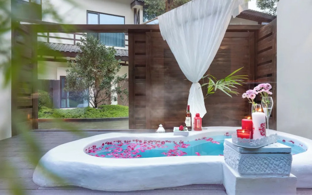 TELLUS. Qingchengshan Hot Spring Hotel