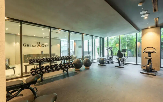 Spectacular Getaway in This Studio in The Autograph