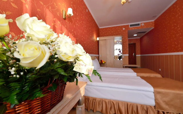 O'Azamat Hotel