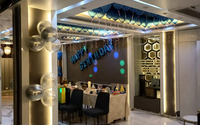 Hotel Mayfair Tower