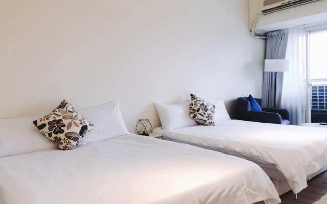 Taipei Apt.4 MRT Ximen Station Suite