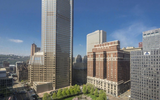 DoubleTree by Hilton Hotel & Suites Pittsburgh Downtown