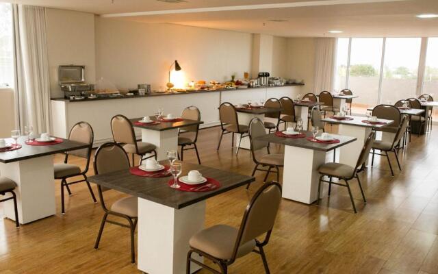 Select Hotel