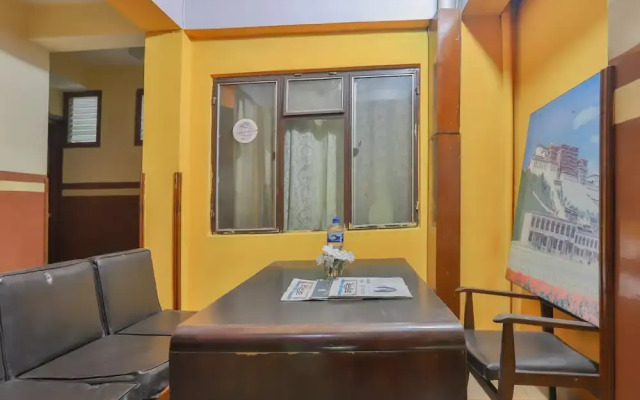 SPOT ON 694 Mandala Suites