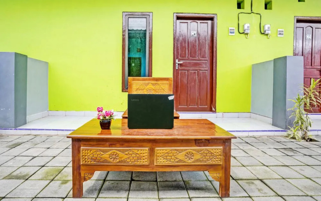 Hotel O Gang Songo Syariah HomestayNearWisata Osing – Lobby – Tamansari
