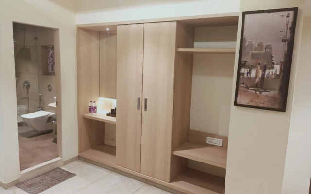 Rudra Shelter Business Hotel