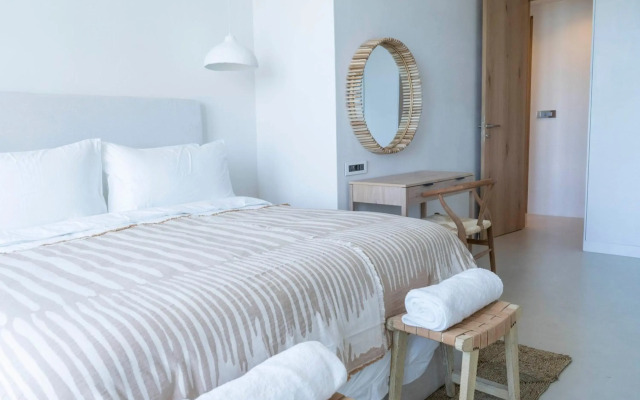 Point Waterfront Apartments