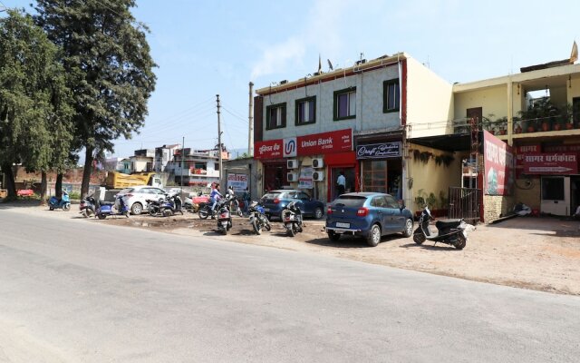 Oyo 22298 Mannat Farms