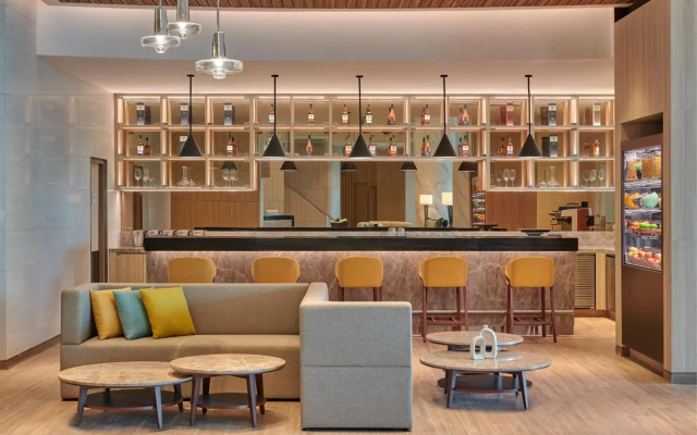 Courtyard By Marriott Setia Alam