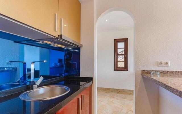 349 ROYAL PARK ALBATROS POOL, TERRACE and AC