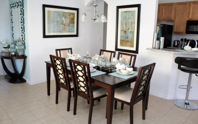 Crofton Springs House 4 Bedroom