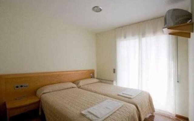 Amolls Restaurant i Habitacions