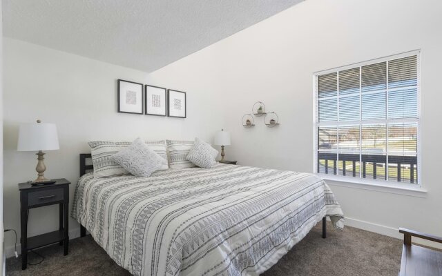 Fall Creek Retreat - 2.5 Miles From DT Branson!