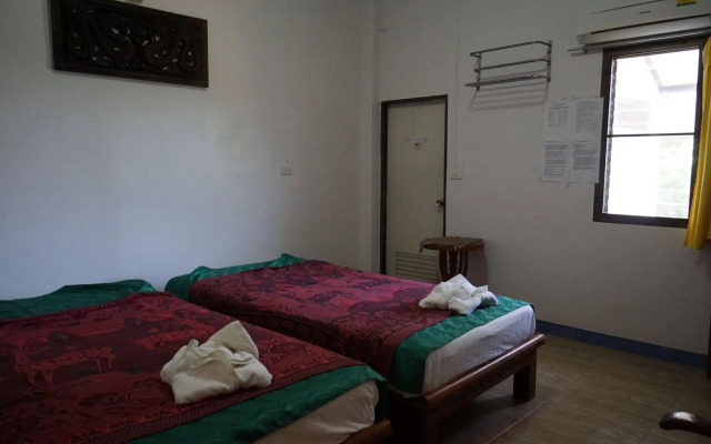 Sukhothai Hostel