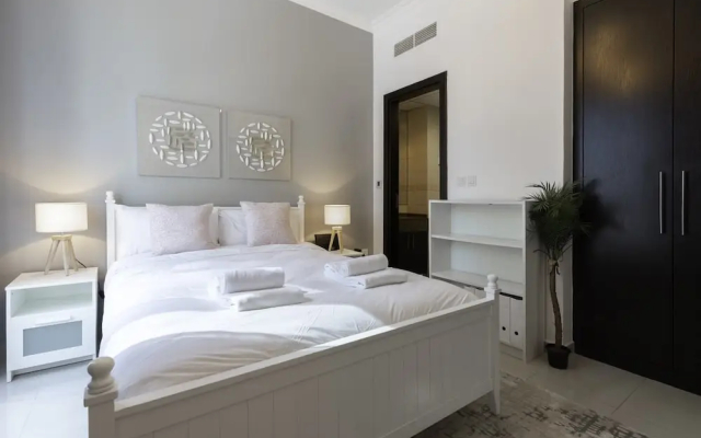 Sunny Apartment in Marina With a View Ideal Location - Apartment in ดูไบ - Photo 2