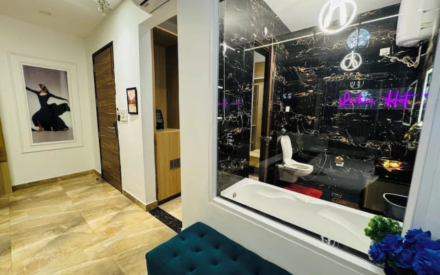 HolidayVilla & Suites Amritsar