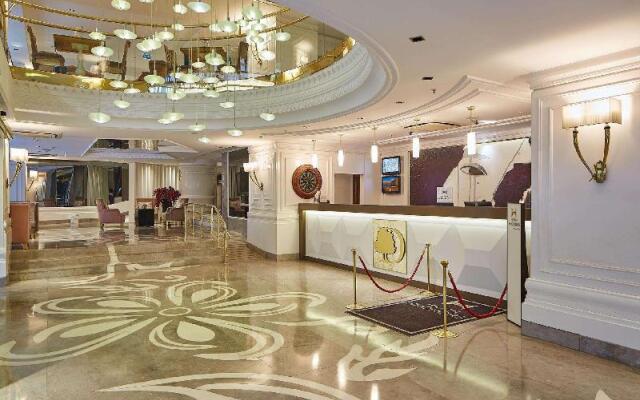 Double Tree By Hilton Izmir Alsancak