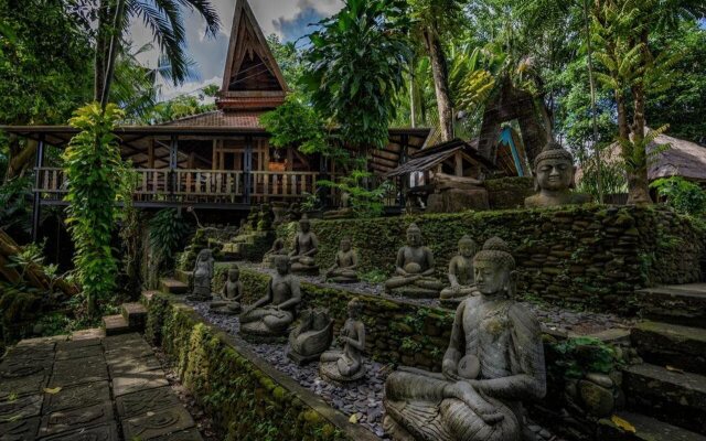 Taman Nauli Bed & Breakfast