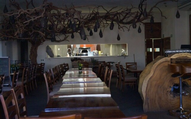 Nayri Life & Spa Studio