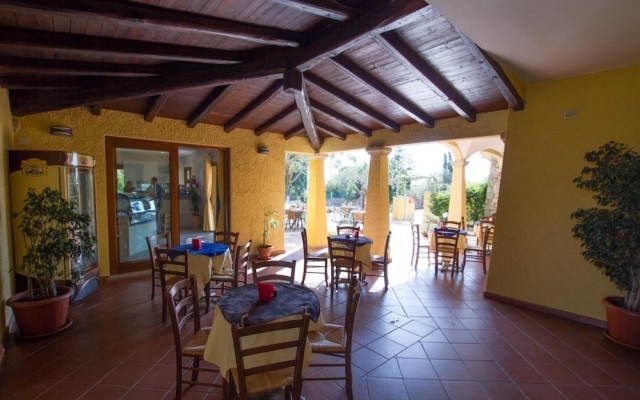 Hotel Lu Pitrali