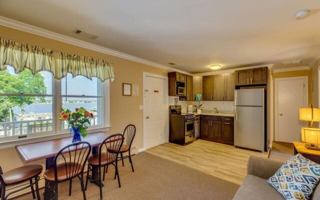 Colonial Shores Resort