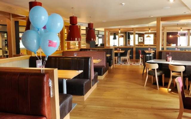 Premier Inn Redditch North - A441