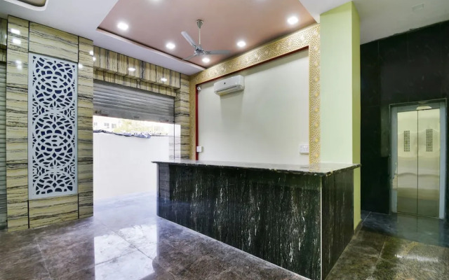 OYO 35433 Hotel Sethi Palace