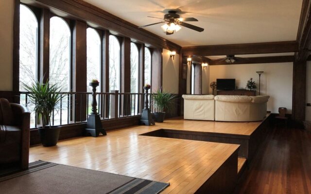 Mcgrady Inn - Bed And Breakfast