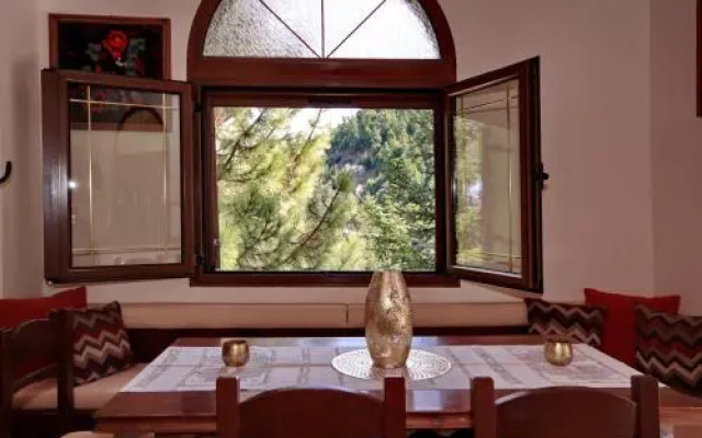 Valtessiniko Studios